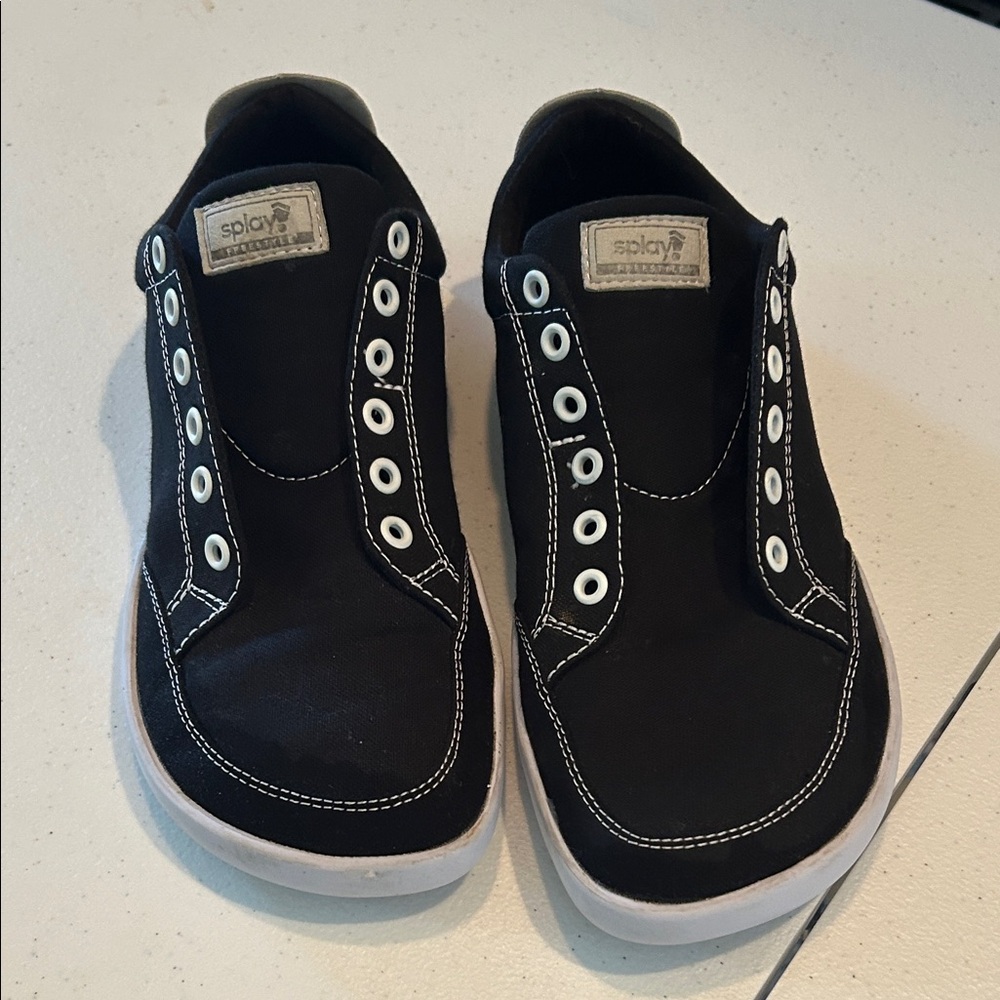 Splay Freestyle 2.0 Barefoot Black Canvas Unisex Sneakers Size 8M/10W
